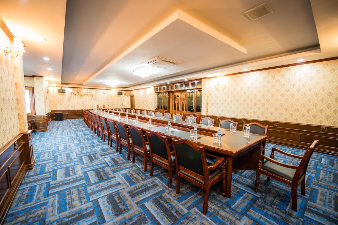 Soubandith Hotel Паксе Экстерьер фото