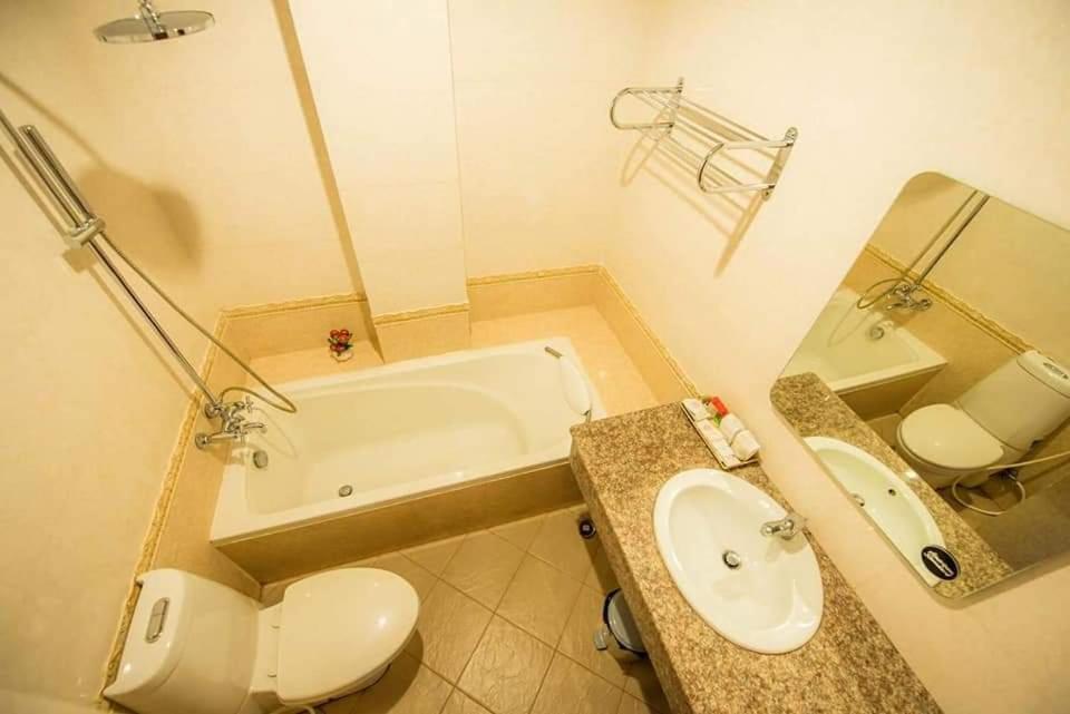 Soubandith Hotel Паксе Экстерьер фото